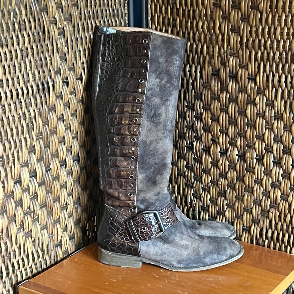Donald J. Pliner Brown Suede Leather Tall Boots Women’s 9.5